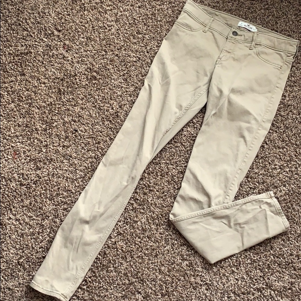 Khaki jeans